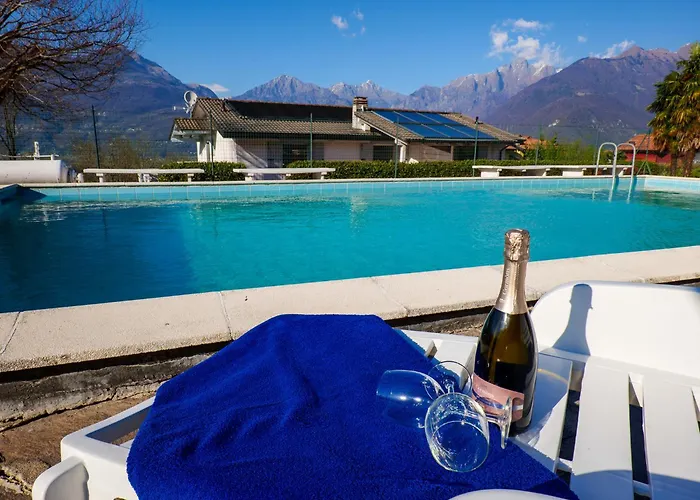 Bellavista A Garten Mit Pool *