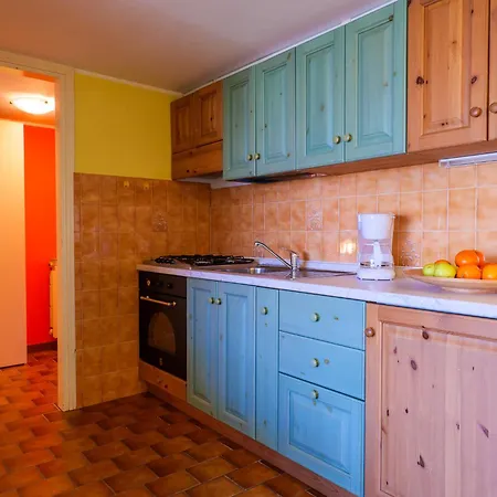 Bellavista A Garten Mit Pool Apartment *