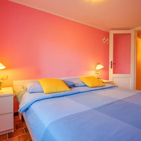 Bellavista A Garten Mit Pool *