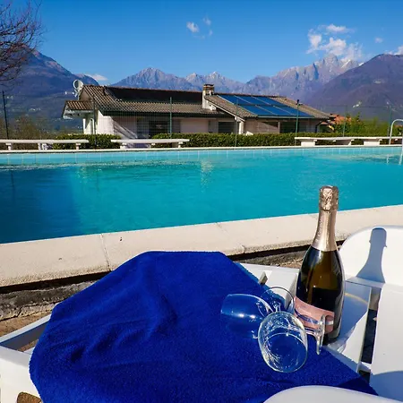 Bellavista A Garten Mit Pool *